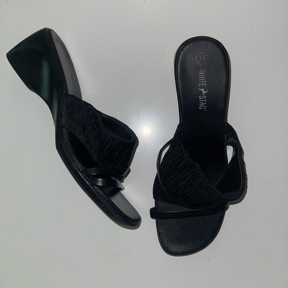 White Stag Sandals - Picture 3 of 5